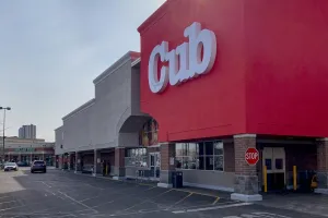 Cub Foods Midway store building